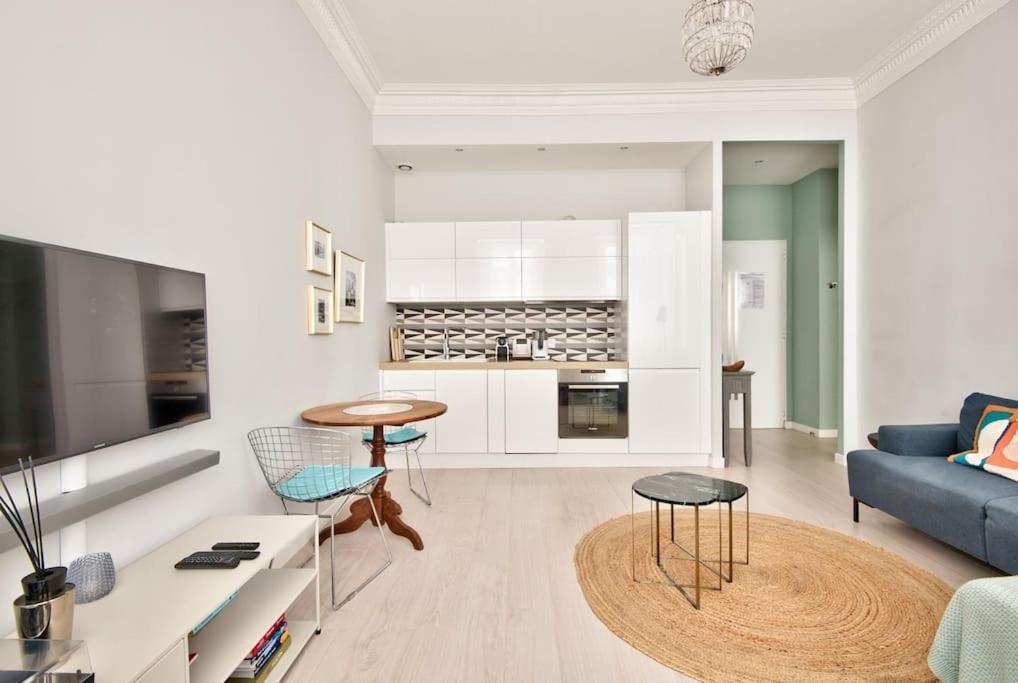 Very Nice 2P With All Comfort, City Center Ac/Wifi Exterior foto
